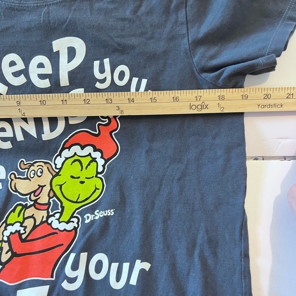 LIFE IS GOOD CRUSHER TSHIRT SZ MEDIUM CAT IN THE HAT DOG LOVE PET SOFT BLUE - Picture 3 of 7